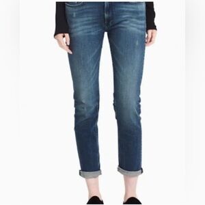 Calvin Klein Jeans slim boyfriend fit medium wash classic denim size 4.